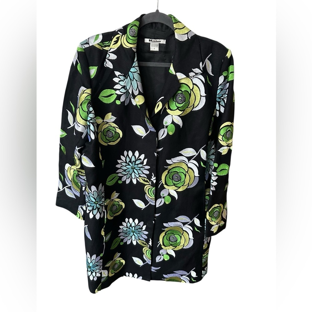 Floral Black Blazer with Green and Blue Accents size 16 - Picture 3 of 9
